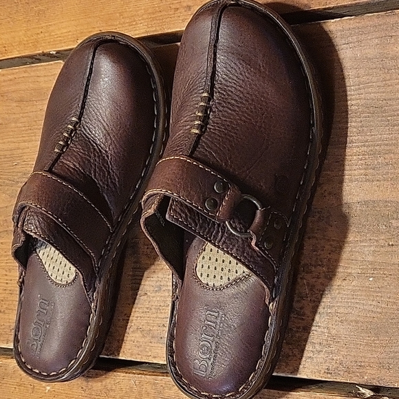 BORN Leather clogs sz 7 never worn - Picture 2 of 7